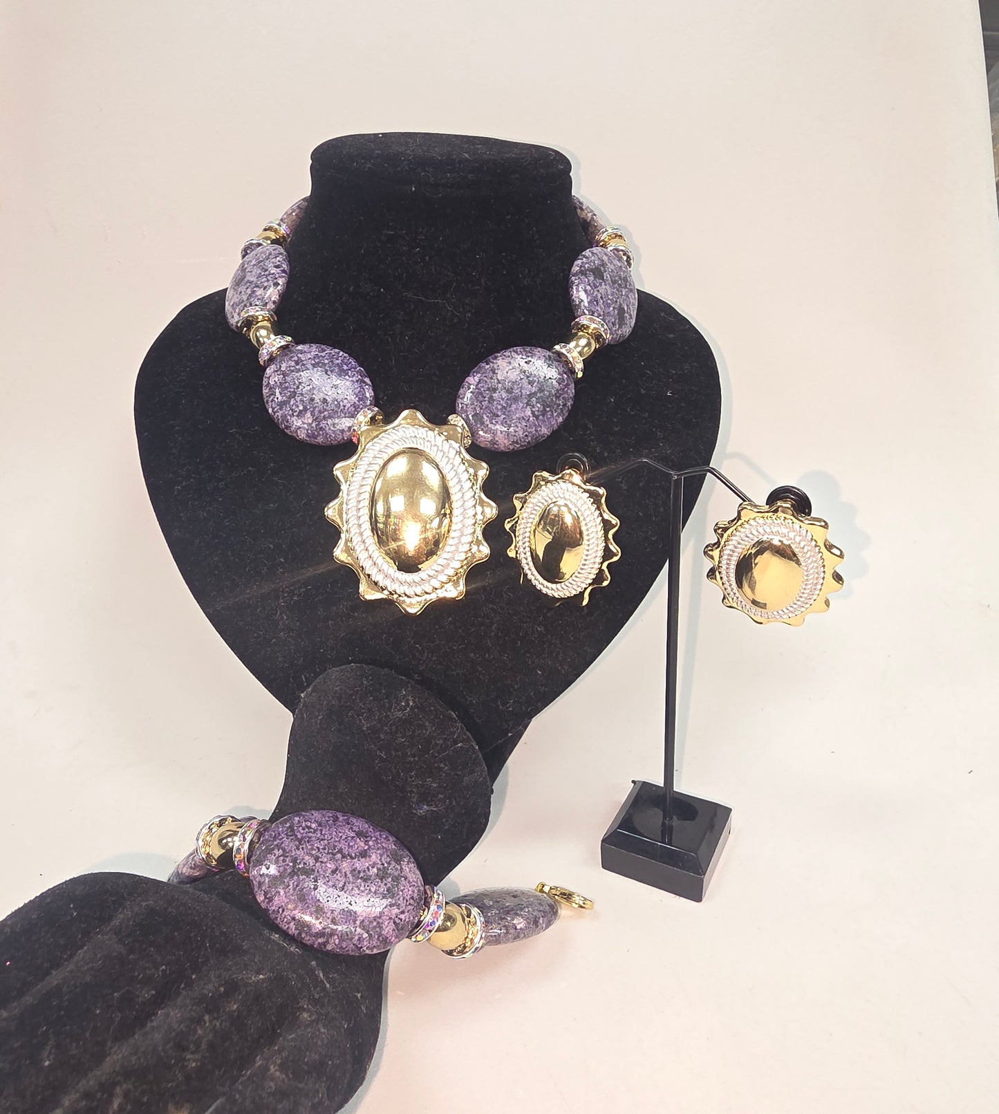 Amethyst queen